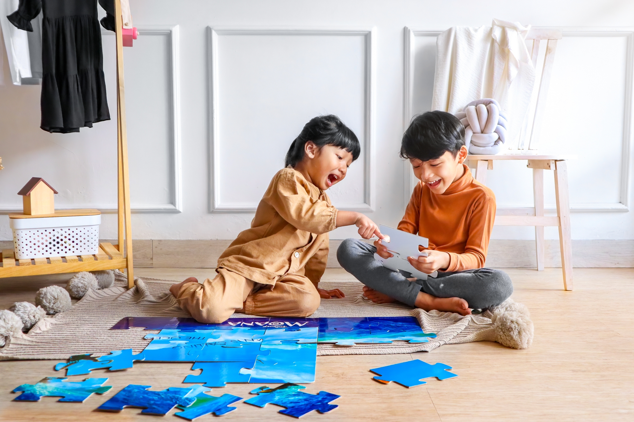kids playing