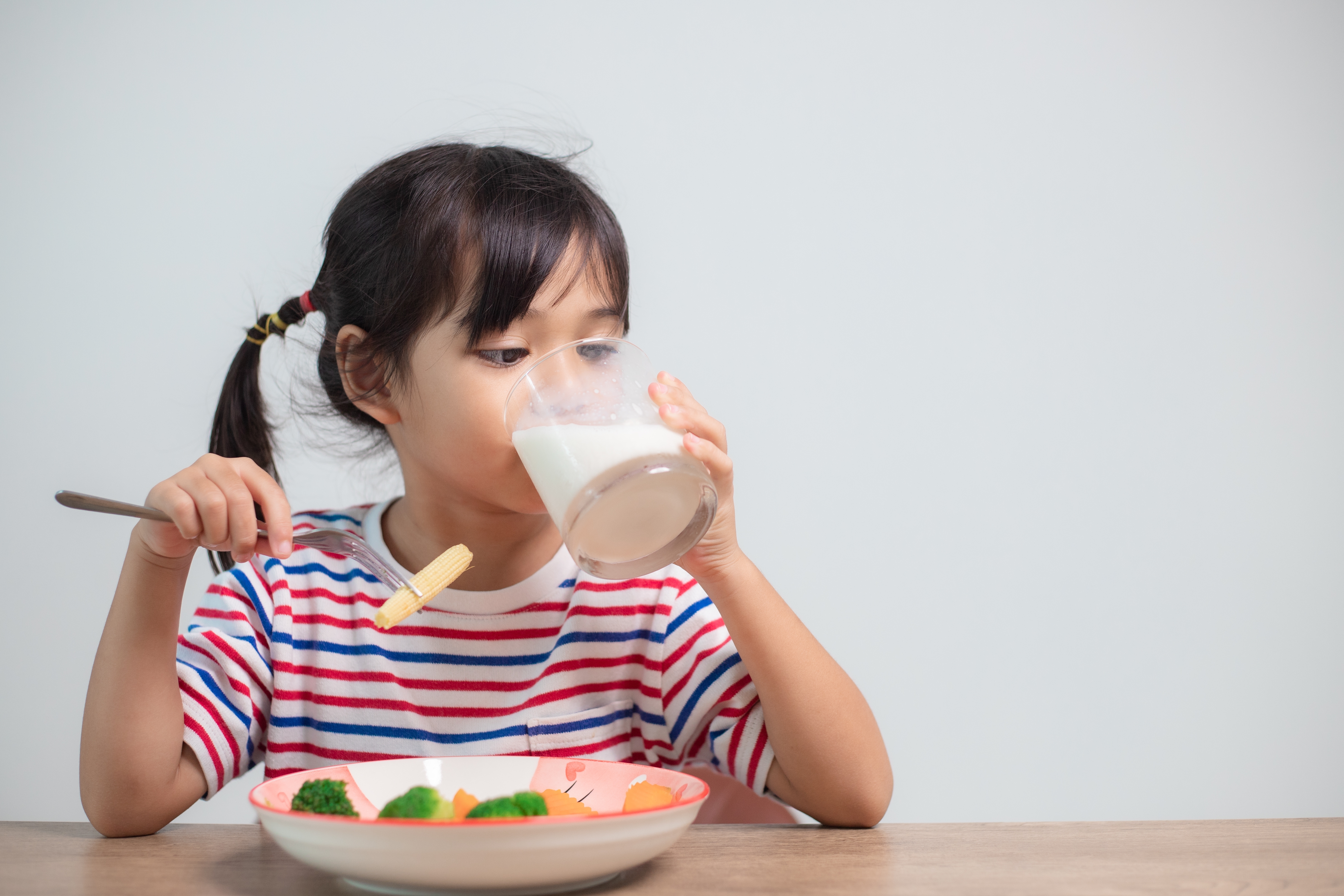 makanan berkhasiat untuk kanak-kanak